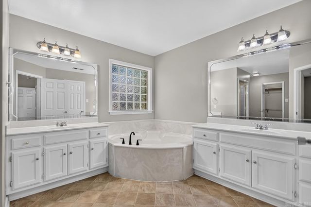 7231 Gap Meadows Drive, Sherwood, AR 72120