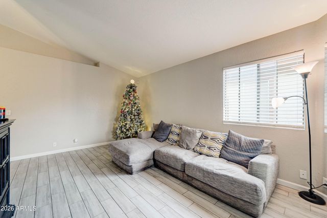 4006 N 88TH Lane, Phoenix, AZ 85037