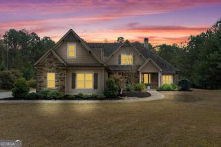 51 Christopher Road, Sharpsburg, GA 30277