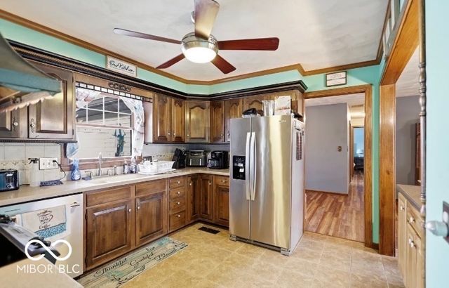 98 E Meadow Glen Drive, Brazil, IN 47834