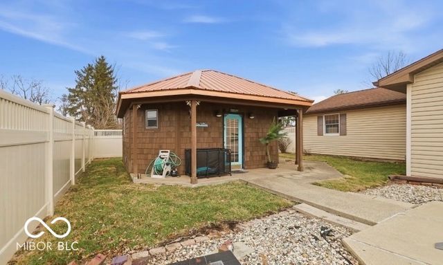 98 E Meadow Glen Drive, Brazil, IN 47834