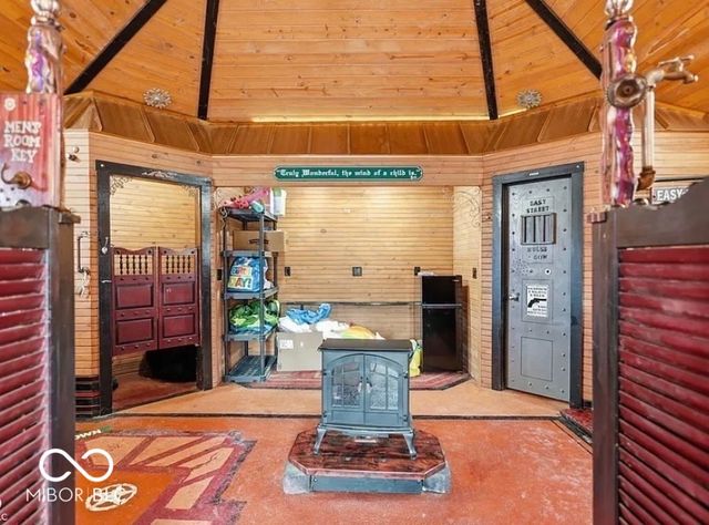 98 E Meadow Glen Drive, Brazil, IN 47834