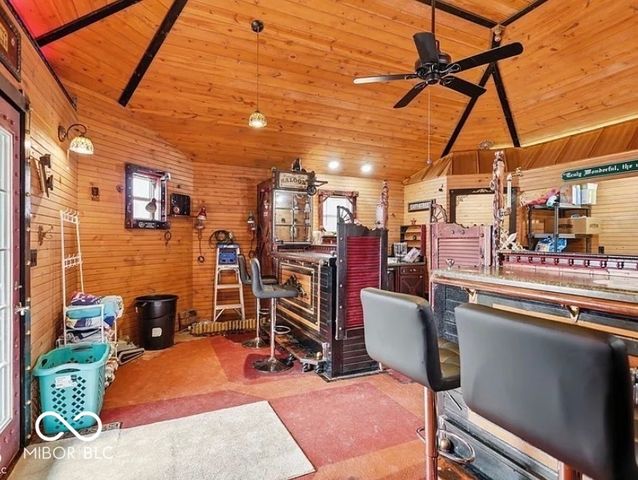 98 E Meadow Glen Drive, Brazil, IN 47834