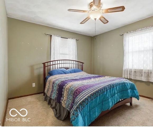 98 E Meadow Glen Drive, Brazil, IN 47834