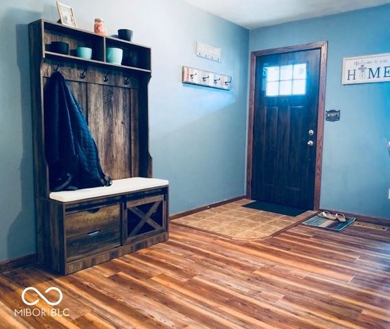 98 E Meadow Glen Drive, Brazil, IN 47834