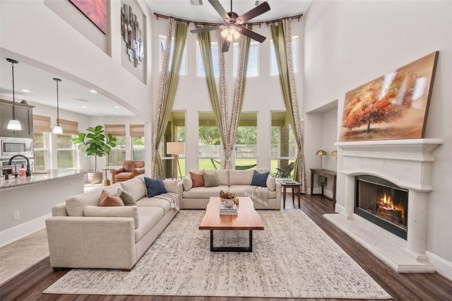 1714 Wickham Reach Drive, Spring, TX 77386