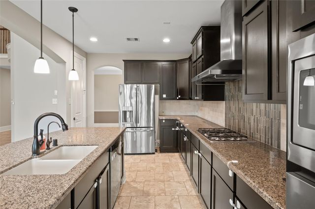 1714 Wickham Reach Drive, Spring, TX 77386