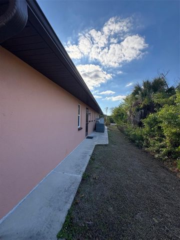 321 VENETIA AVENUE, North Port, FL 34287