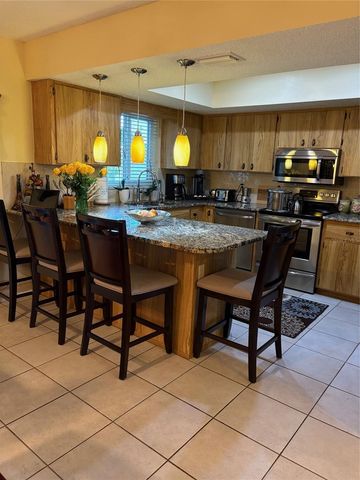 321 VENETIA AVENUE, North Port, FL 34287