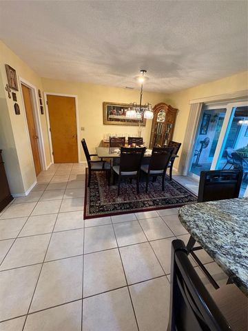 321 VENETIA AVENUE, North Port, FL 34287