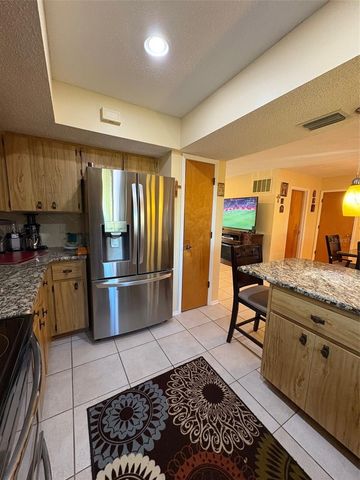 321 VENETIA AVENUE, North Port, FL 34287