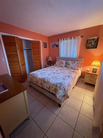 321 VENETIA AVENUE, North Port, FL 34287