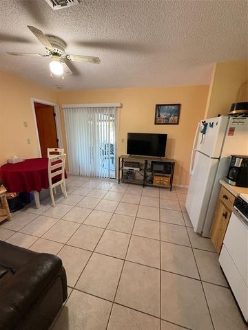 321 VENETIA AVENUE, North Port, FL 34287