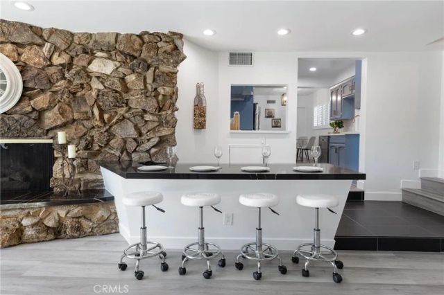 8356 Vanalden Avenue, Northridge, CA 91324