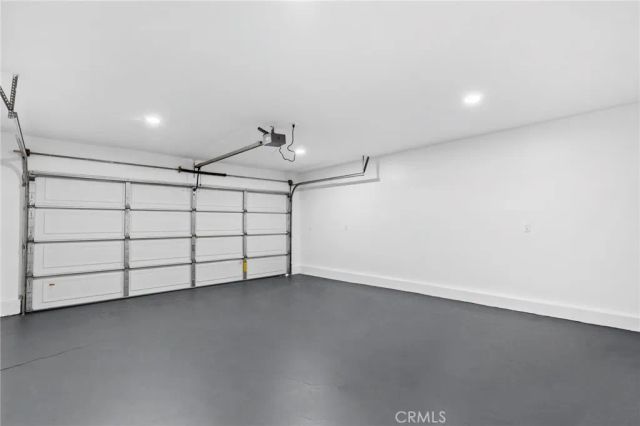 8356 Vanalden Avenue, Northridge, CA 91324