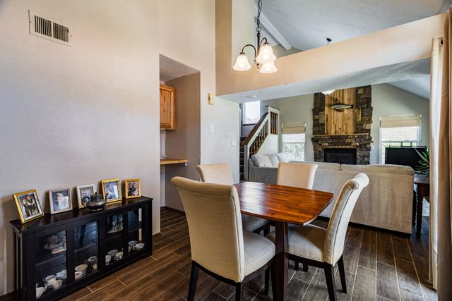 7804 Bursera Drive NW, Albuquerque, NM 87120