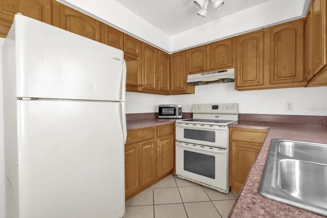 286 HOWARD BOULEVARD, Longwood, FL 32750