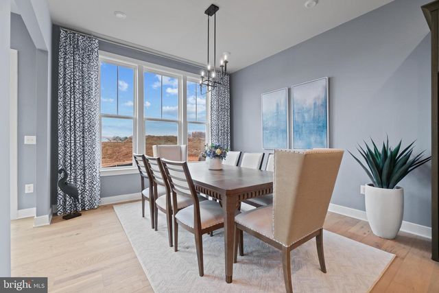 2922 BLUE SKIES LN, Upper Marlboro, MD 20774