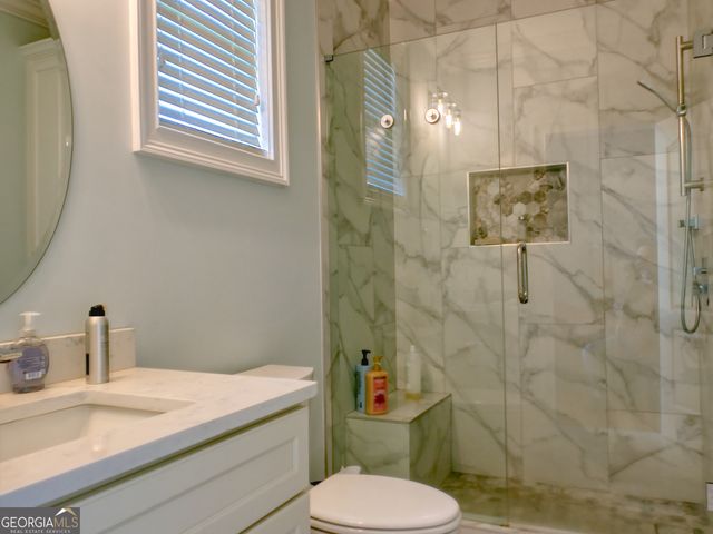 906 Northern Pines Drive, Mcdonough, GA 30253