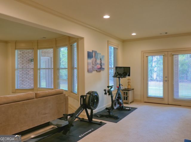 906 Northern Pines Drive, Mcdonough, GA 30253