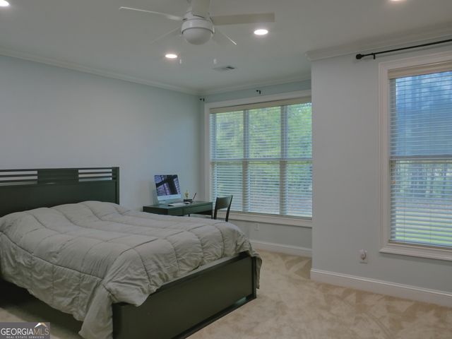 906 Northern Pines Drive, Mcdonough, GA 30253