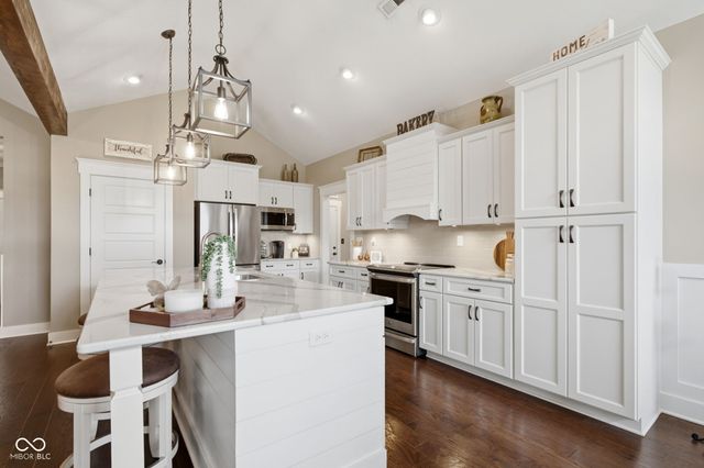 1731 Leisure Way, Greenfield, IN 46140