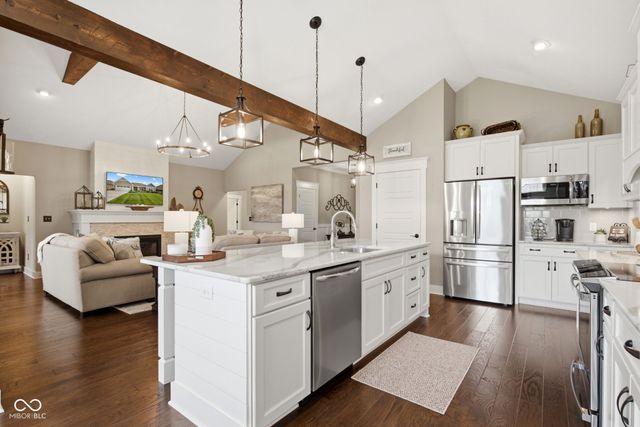 1731 Leisure Way, Greenfield, IN 46140