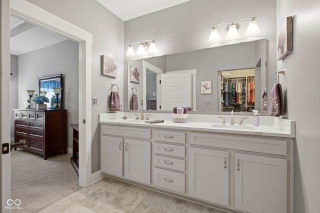 1731 Leisure Way, Greenfield, IN 46140
