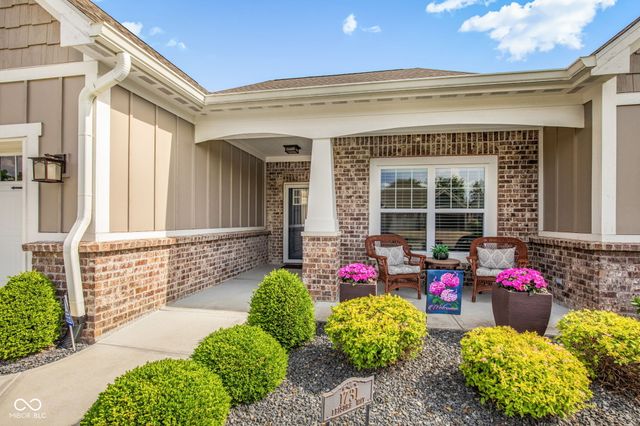 1731 Leisure Way, Greenfield, IN 46140