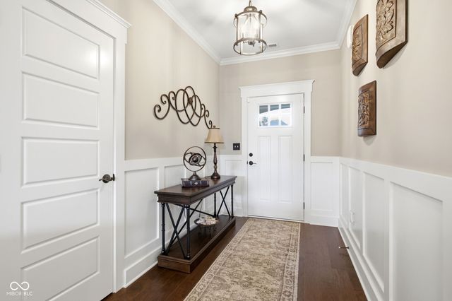 1731 Leisure Way, Greenfield, IN 46140