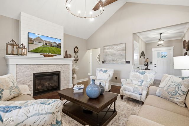 1731 Leisure Way, Greenfield, IN 46140