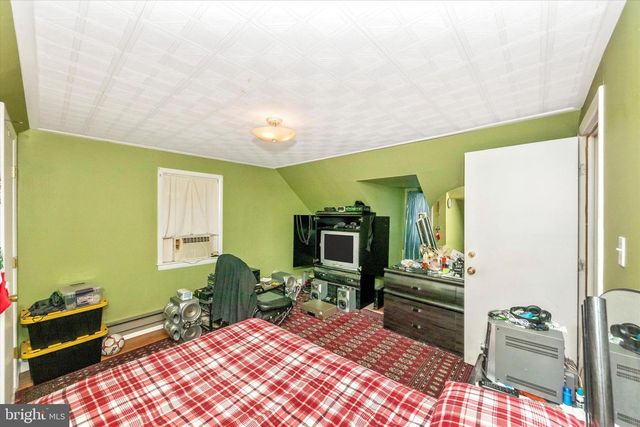 3924 NICHOLSON ST, Hyattsville, MD 20782