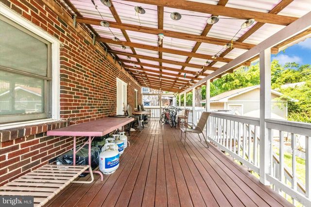 3924 NICHOLSON ST, Hyattsville, MD 20782