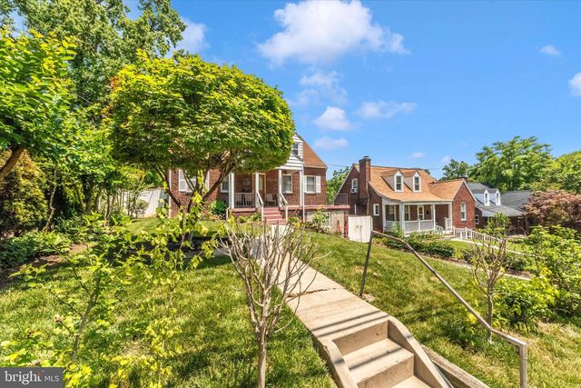 3924 NICHOLSON ST, Hyattsville, MD 20782