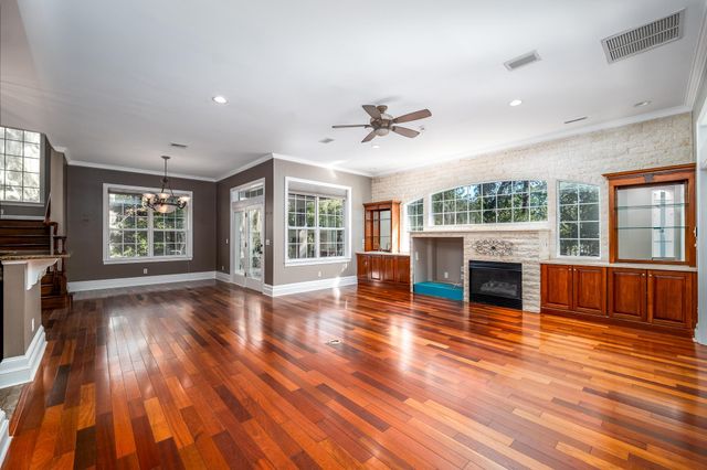 707 Standish Dr, St Augustine, FL 32086