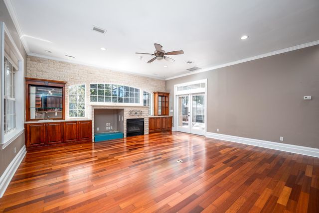 707 Standish Dr, St Augustine, FL 32086