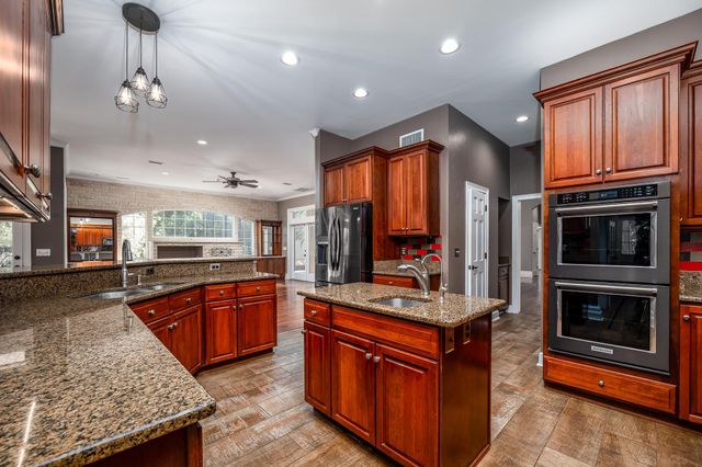 707 Standish Dr, St Augustine, FL 32086