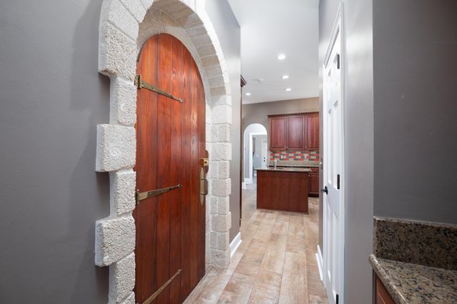 707 Standish Dr, St Augustine, FL 32086