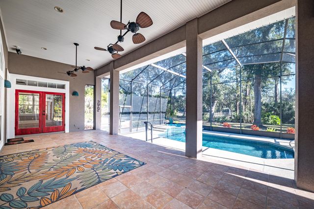 707 Standish Dr, St Augustine, FL 32086