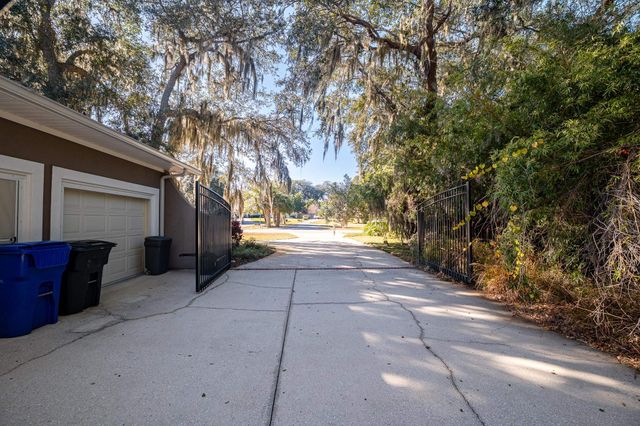 707 Standish Dr, St Augustine, FL 32086