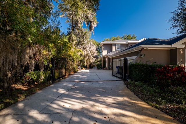 707 Standish Dr, St Augustine, FL 32086