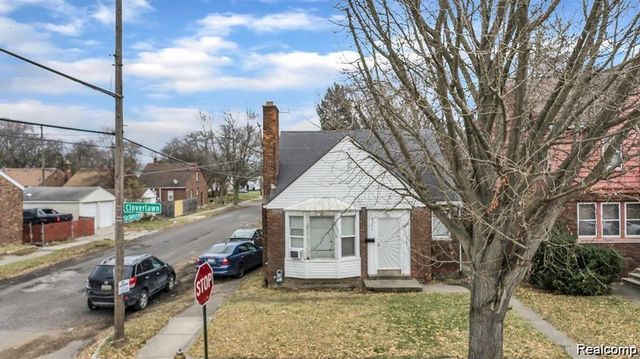 8362 Cloverlawn Street, Detroit, MI 48204