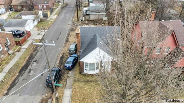 8362 Cloverlawn Street, Detroit, MI 48204
