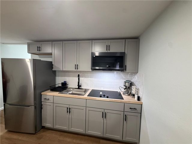 314 Rebecca Ave, Monessen, PA 15062