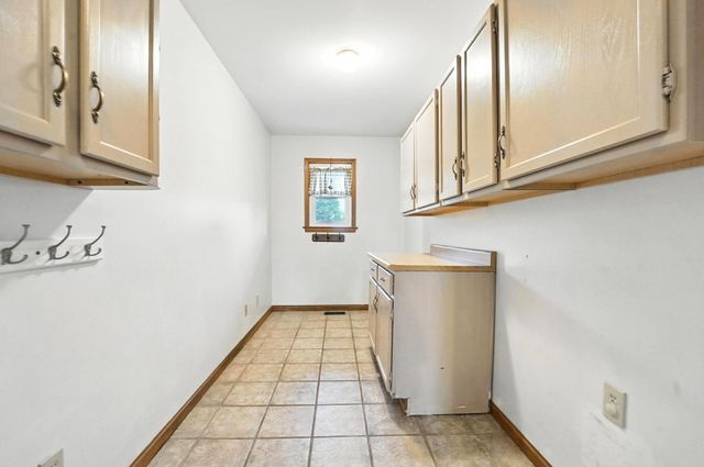 5405 Knollwood Road 5405 Knollwood Road, Springfield, OH 45502