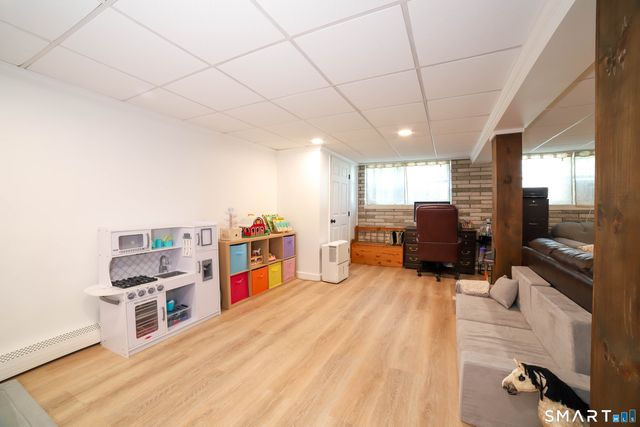 59 Clifford Terrace, New Haven, CT 06512