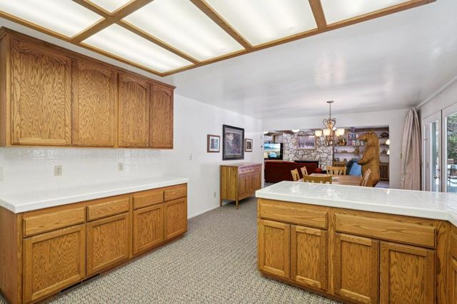 24490 Upper Rim Rock Road, Idyllwild, CA 92549