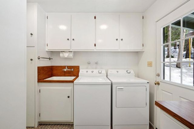 24490 Upper Rim Rock Road, Idyllwild, CA 92549