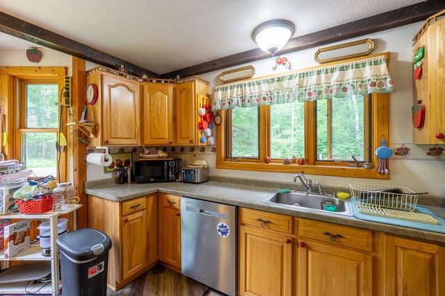 N8981 W ISLAND ROAD, Phillips, WI 54555