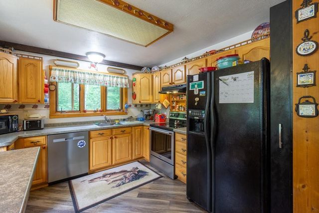 N8981 W ISLAND ROAD, Phillips, WI 54555